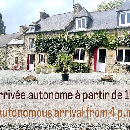 Duguesclin Entre Dinan Et Plages Corseul Exterior foto